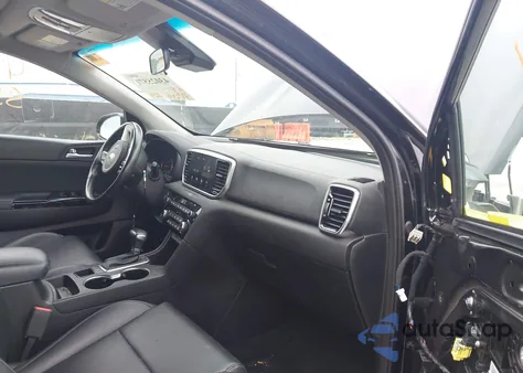 2022 Kia Sportage Ex z USA, uszkodzony, nr VIN KNDPNCAC9N7009935